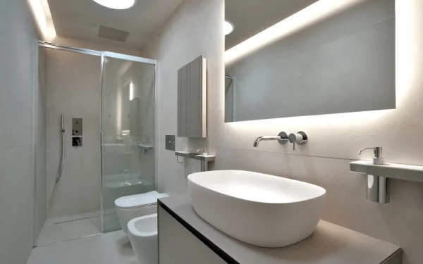 Custom home interiors featuring a blend of Laminam Calce Avorio, and Nero Italian porcelain, combining rich textures and tones for a unique design.